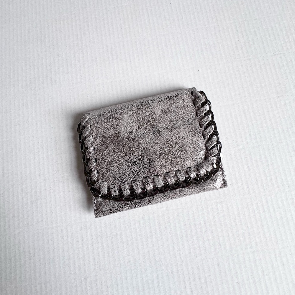 Distressed Chain Detail Wallet